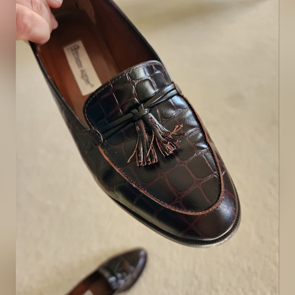 Etienne Aigner Crocodile Embossed Leather Tasseled Loafers Womens Size 9 - Picture 10 of 16